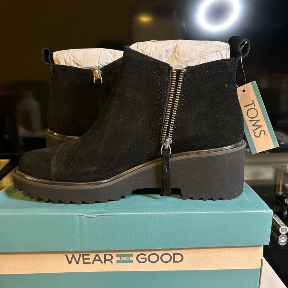 TOMS Maude Wedge Black Ankle Boots- Size 8.5